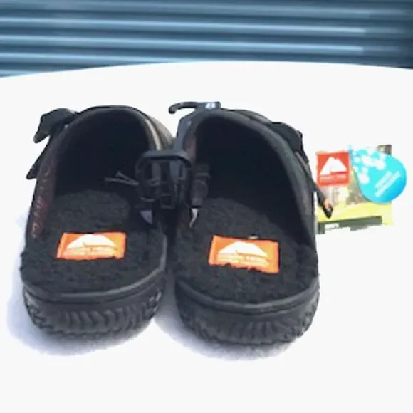 Outdoor Water Repellant Slip On Camouflage Sandals . Size: 8 . Ozark Trail - Picture 6 of 10